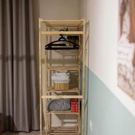 Three Doors Apartment *